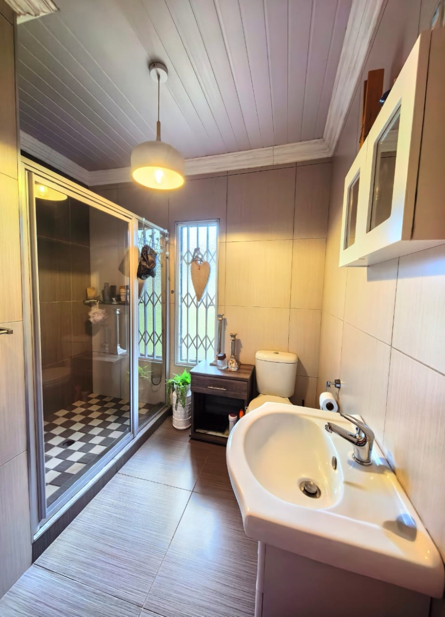 5 Bedroom Property for Sale in Vaalpark Free State